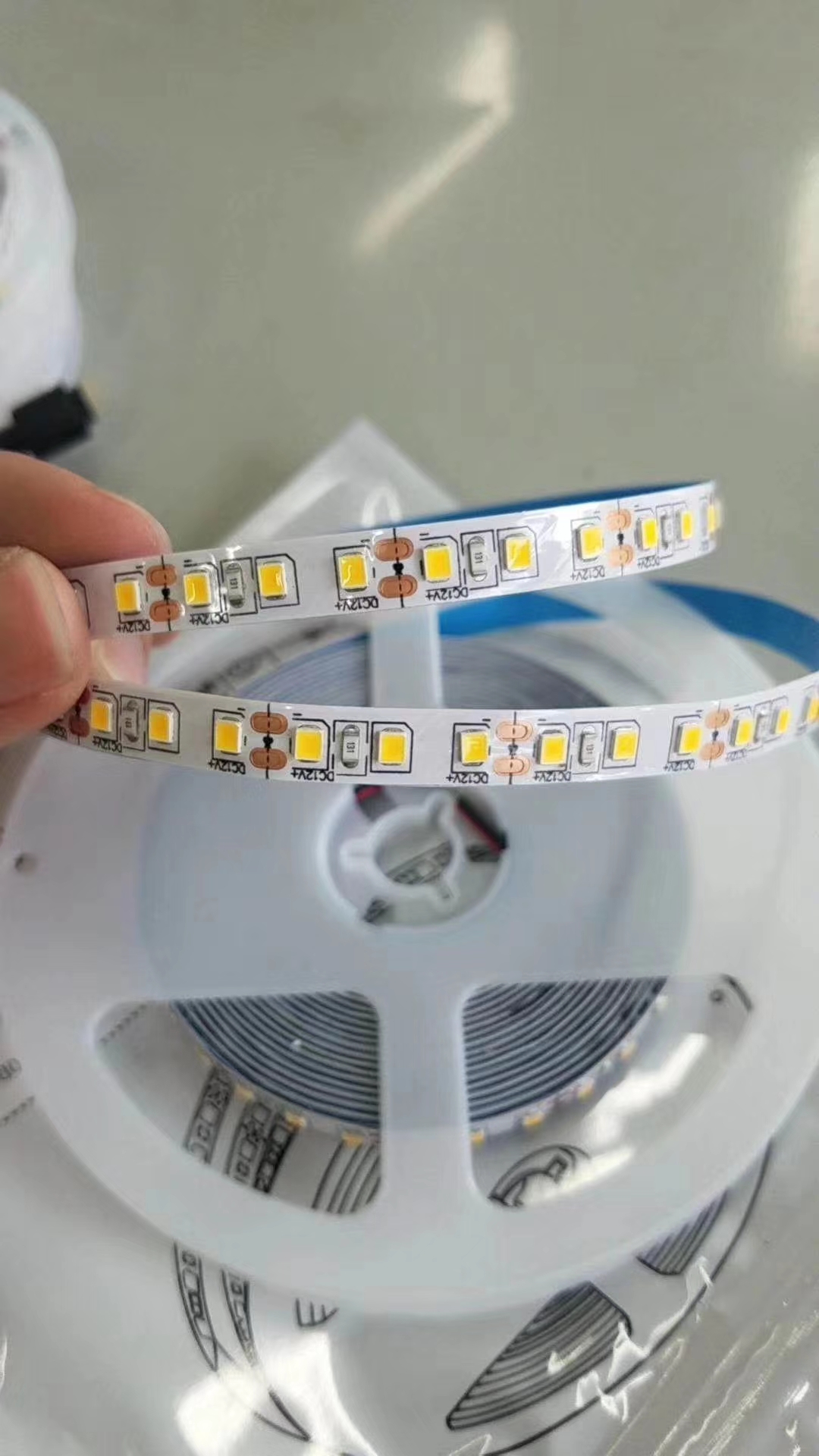 Led cuộn 120led -2835