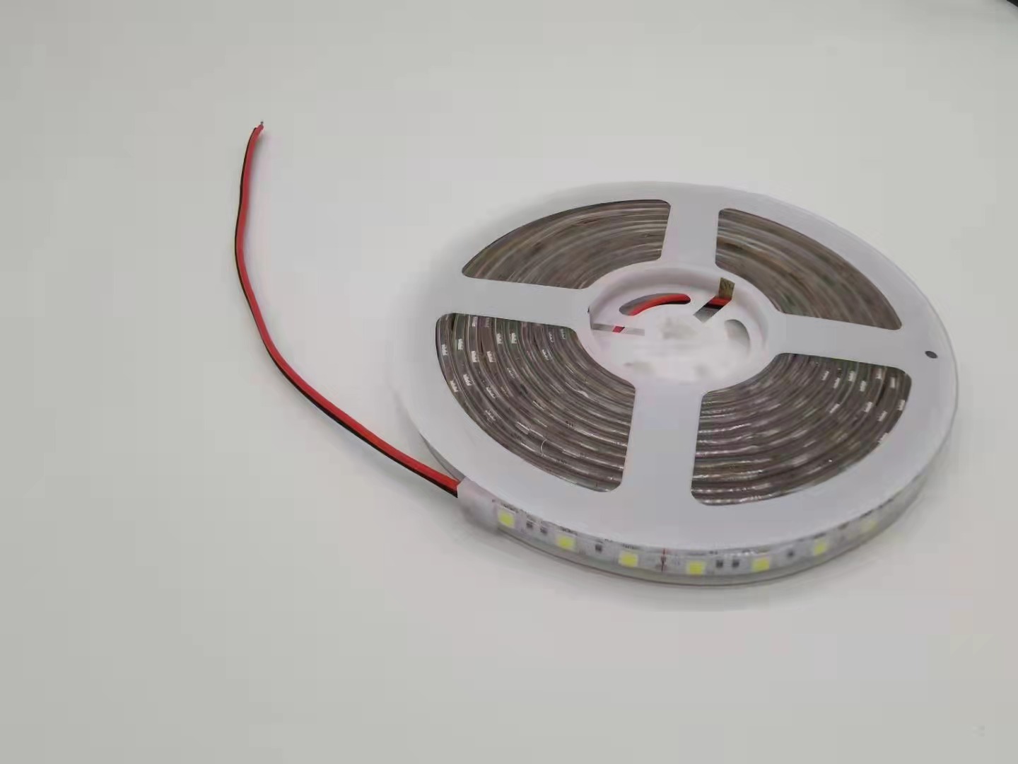 Led dây 5050-60led-keo/không keo/bọc silicon